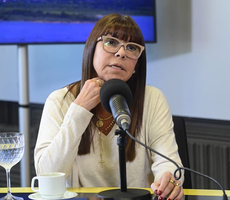 La senadora Celeste Amarilla, del Partido Liberal Radical Auténtico (PLRA).