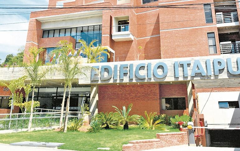 Edificio de Itaipú.