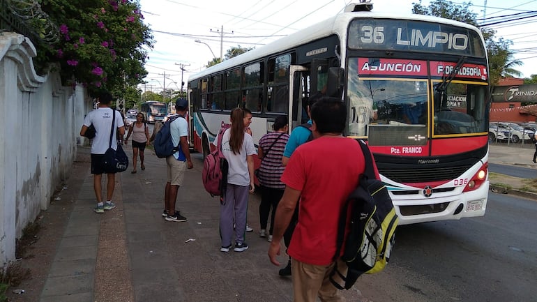 Reforma del transporte público: Estado deberá garantizar remuneración de diferentes prestadores