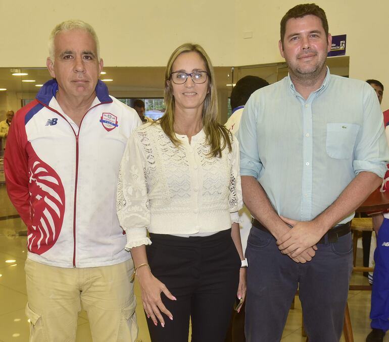 Daniel González, Larissa Schaerer y Richard Reichardt.