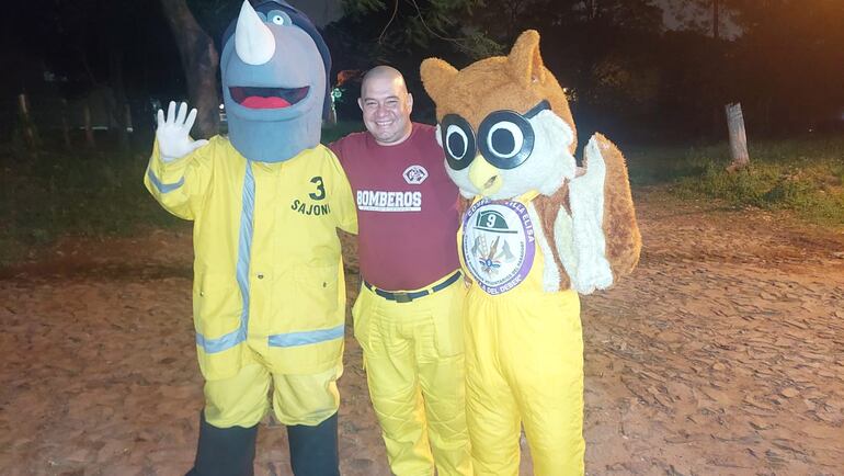 Las mascotas de los bomberos estarán presentes en la actividad "Bomberos X 1 día".