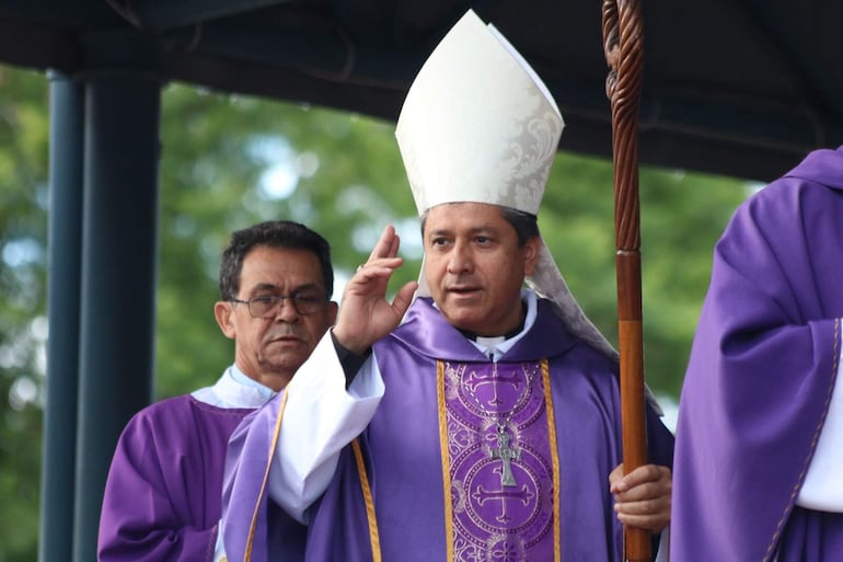 Monseñor Miguel Ángel Cabello, recién nombrado obispo de Villarrica.