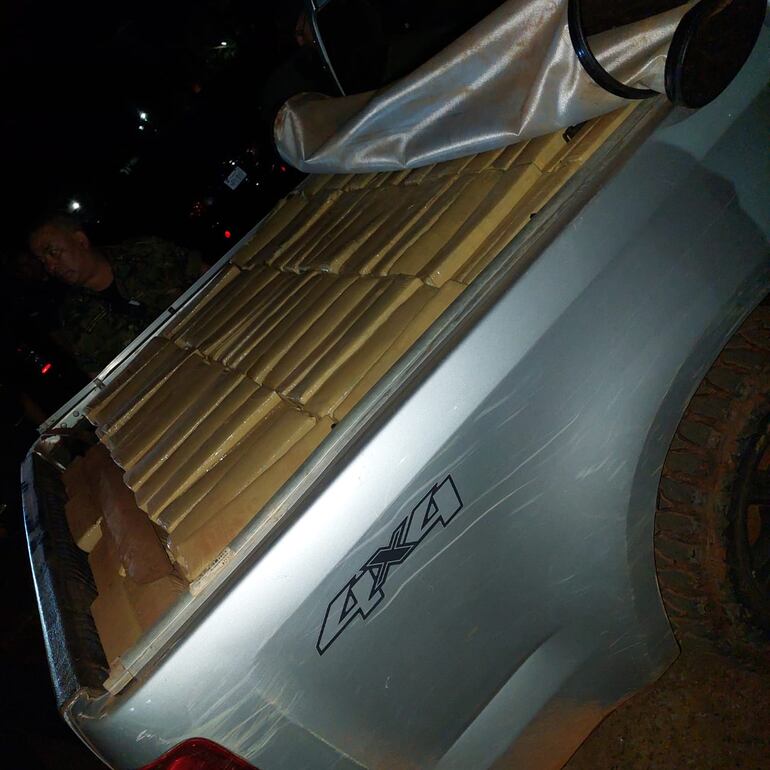 La camioneta que se utilizó para transportar la marihuana ya había sido incautada en otro procedimiento