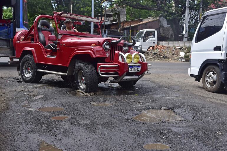 Asunción olvidada por Nenecho: calle Morotí es un “infierno”