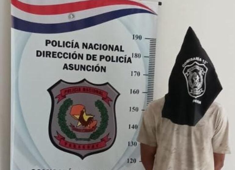 Este hombre fue aprehendido cuando se encontraba robando cables en la zona del Corredor Vial Botánico.