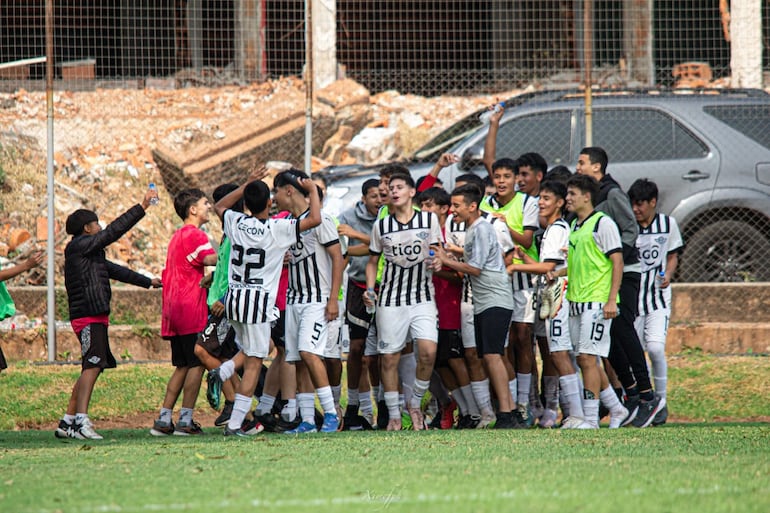 Festejo de los gunarelos en Colegialito