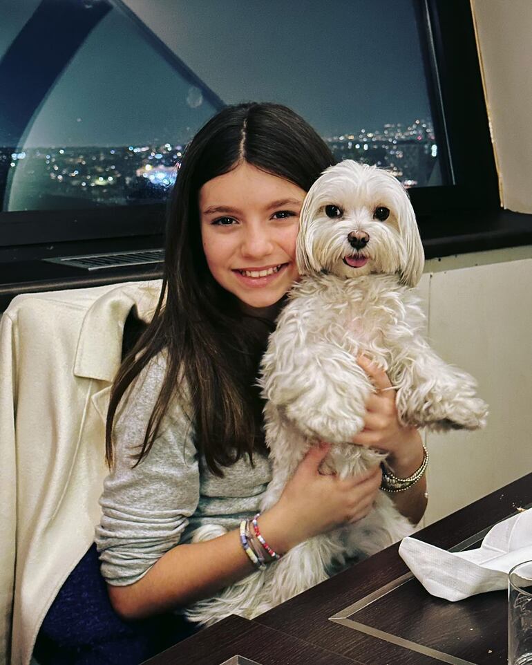 Paola Carta, la bella hija de Laura Pausini, cumplió 12 años. (Instagram/Laura Pausini)