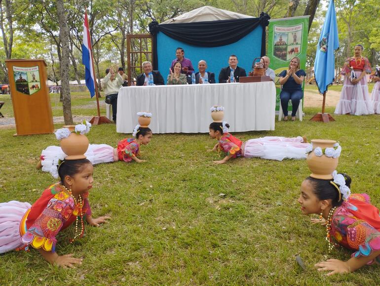 Con mucha expectativa inauguran la “Expo Cuero Atyrá” 2023.