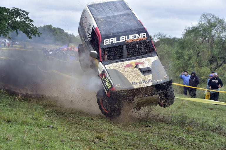 Los mejores exponentes del país del 4x4 Off-Road saldrán a la pista a dar todo por el triunfo.