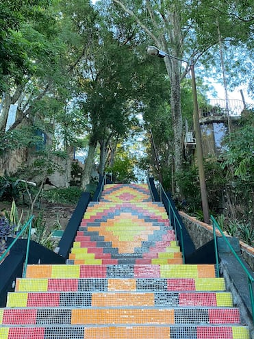 La escalinata de San Bernardino luce una imagen renovada