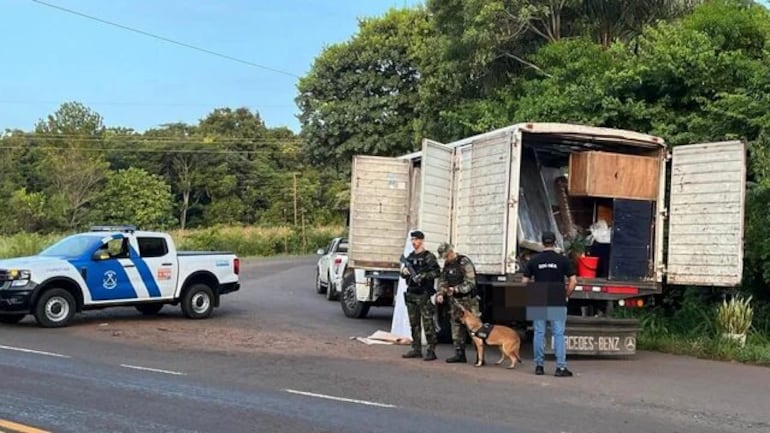 Camionero paraguayo detenido en Argentina con casi 4 toneladas de marihuana