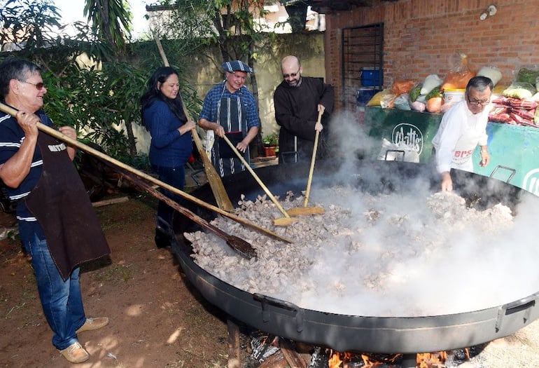 La tradicional paella Franciscana será el domingo 13 de octubre. 