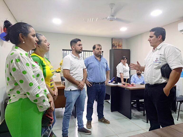 Gustavo Morínigo hizo el corte administrativo ayer por la tarde en la oficina de la Diben que funciona en la Gobernación de Alto Paraná.