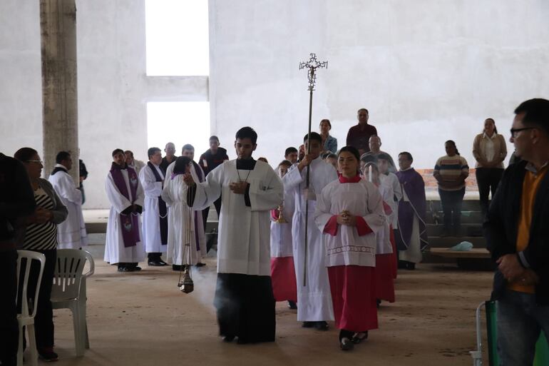 Inicio del novenario en honor a la Virgen del Paso en Itapé.