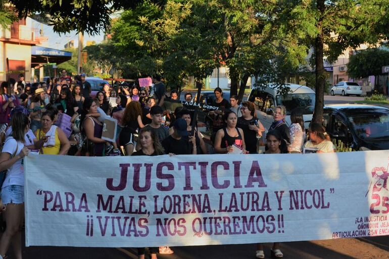 Marcha 25N en Encarnación (2019).