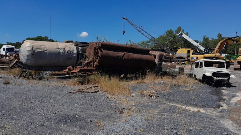 La empresa Concret-Mix sigue ocupando una parte del Cerro Ñemby. Unas 54 hectáreas ya fueron tituladas por la Municipalidad.