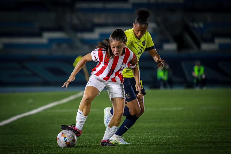 Agustina Varela ante la marca de la ecuatoriana Pianda