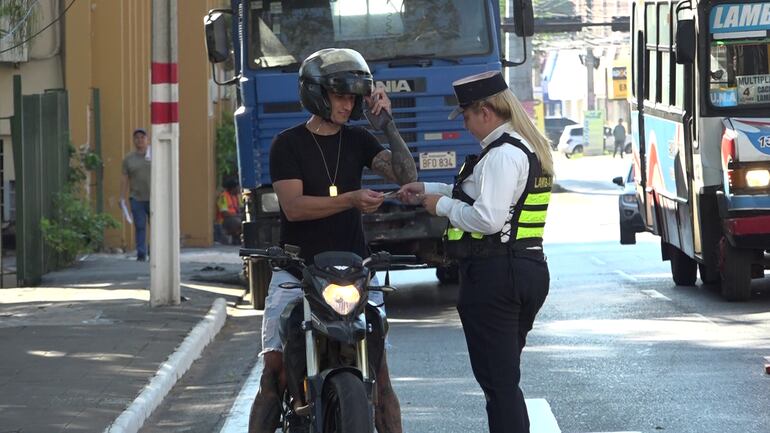 Controles rutinarios de la PMT de Lambaré.