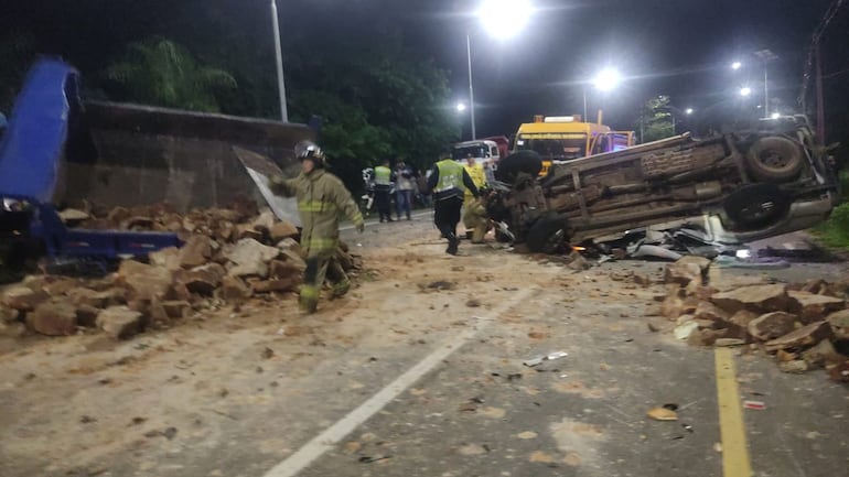 Santiago Llano falleció en un accidente en el que se vio involucrado un camionero, que en ese momento transportaba una carga de piedras.