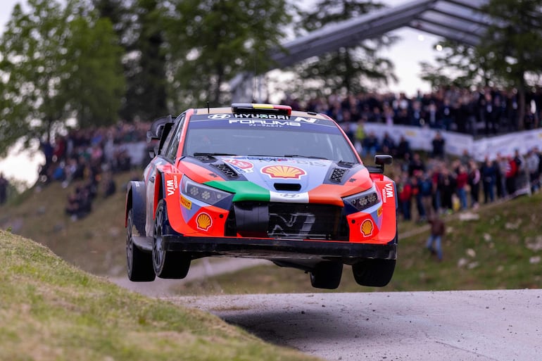 Los Rally 1 no sufrirán de cambio alguno. Thierry Neuville es líder del certamen.