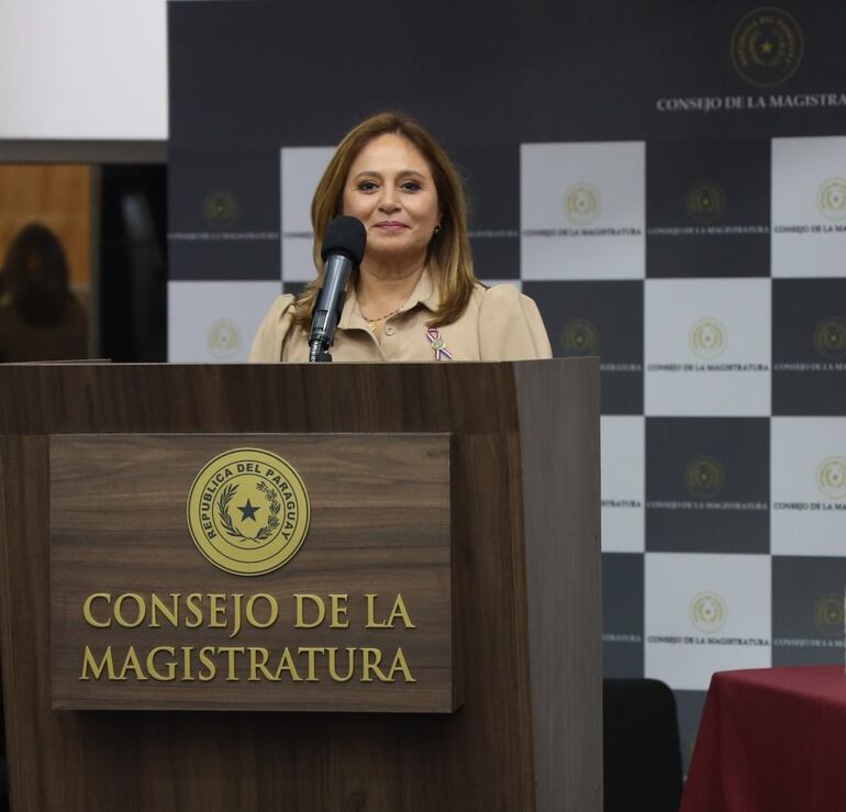 María Lorena Segovia Azucas en la audiencia pública para defensor general.
