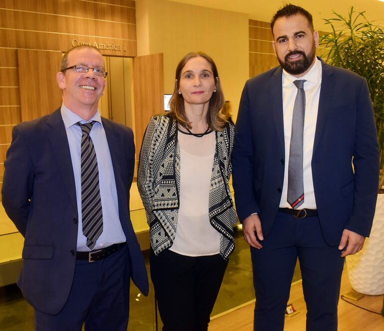 Marco Salgarello, Patrizia Zabatino y Marco Musu.