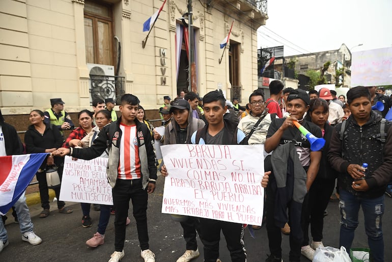 Los integrantes de la multisectorial anunciaron que seguirán las protestas hasta tanto tengan una respuesta concreta del ministro Juan Carlos Baruja. 