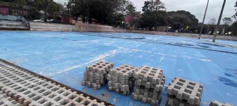 Las obras de remodelación del polideportivo municipal de Presidente Franco.