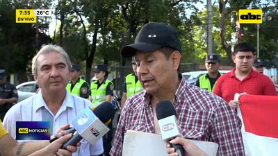 Postulantes a Academil protestan contra reducción de cupos