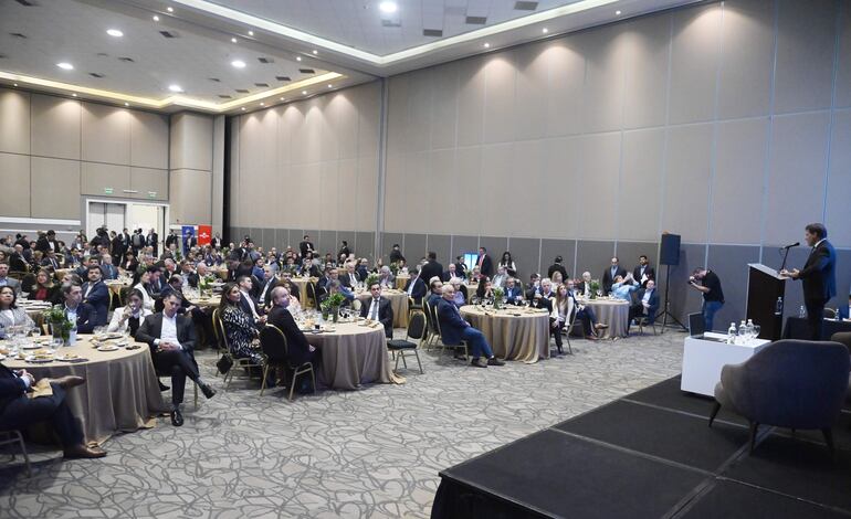 Evento por los 126° aniversario de fundación de la Cámara Nacional de Comercio y Servicio del Paraguay (CNCSP) en Paseo La Galería